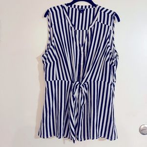 business casual top! W/ wrap that makes the waist appear smaller